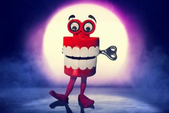 Teeth's identity on The Masked Singer is a beloved comedian, causing surprise among viewers.