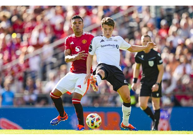 Arsenal is making progress in negotiations to acquire a transfer target from Manchester City for a reported sum of £10 million.