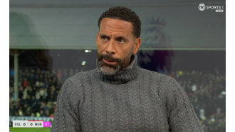 Rio Ferdinand criticizes a Manchester United player despite their win against Fulham.