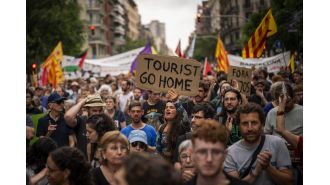 Spain is not implementing a three-year ban on tourism, contrary to popular belief.