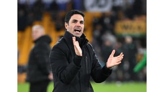 A player previously wanted by Arsenal and Chelsea can now be loaned out before the transfer window closes.
