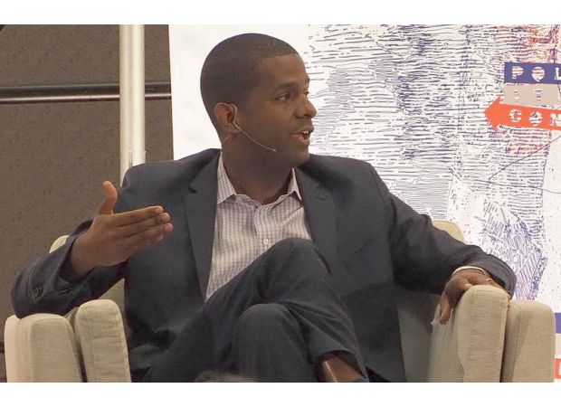 Bakari Sellers motivates Arizona students to become present leaders through his MLK Day speech.