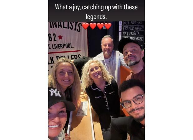 Fans of the show Brookside are amazed as the cast comes together for a nostalgic gathering.