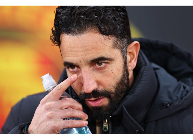 Man Utd advised to make top effort to secure ex-Chelsea and Arsenal desired player.