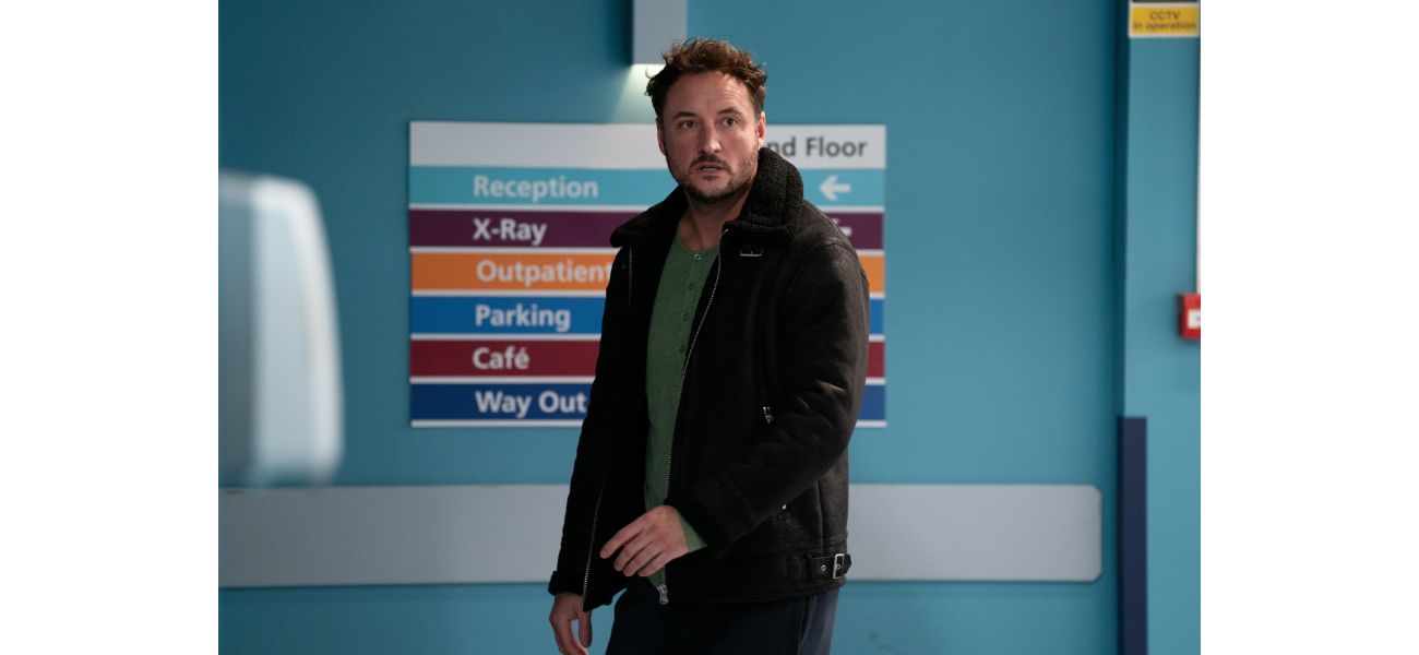 Fans of EastEnders predict a major character's death based on a mysterious hint.
