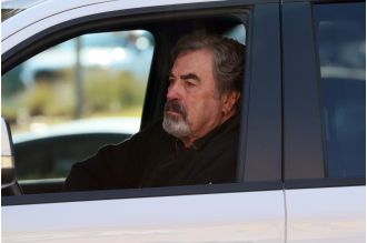 Tom Selleck marks milestone birthday with solo trip to McDonald’s drive-thru.