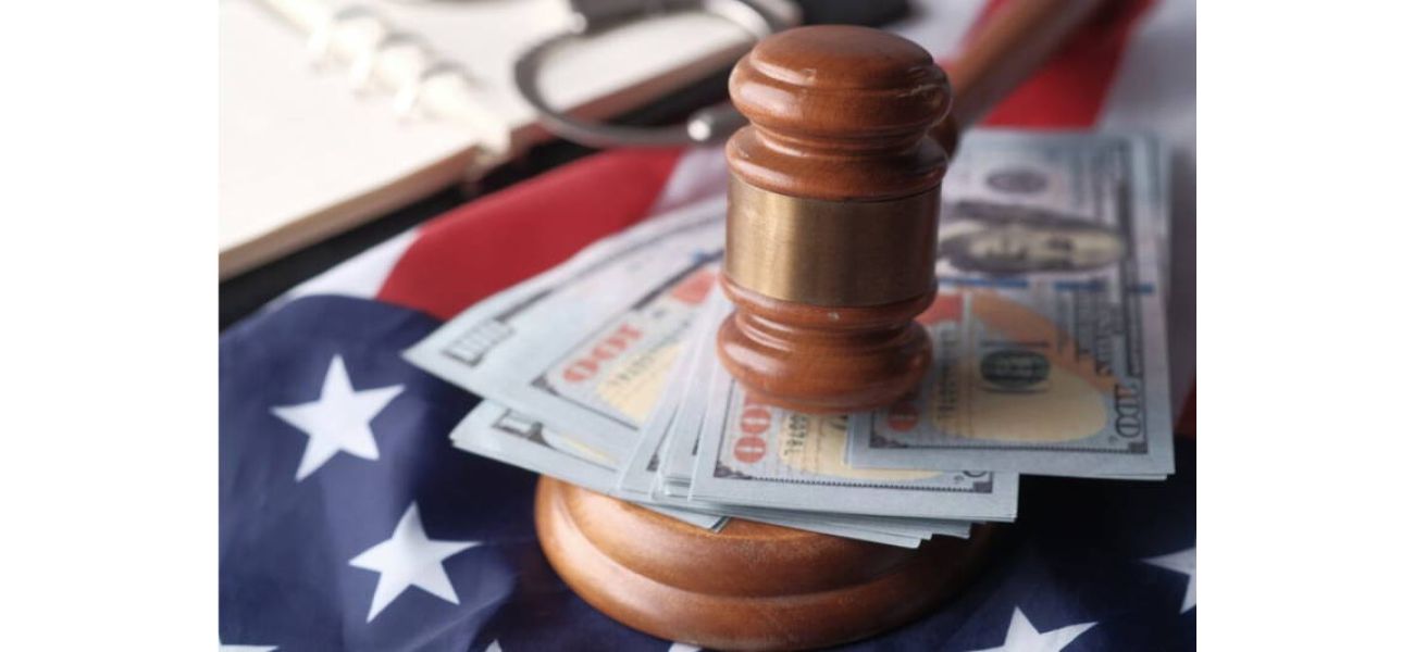 Family of teenager killed by St. Louis officers receives $18.7M in jury ruling.