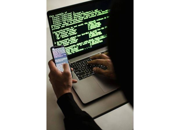 Nigerian couple could be deported for scamming American victims through catfishing and identity theft.