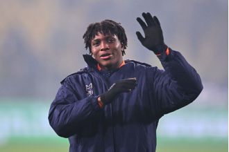 Dorgu joins Man Utd as Amorim's first signing.