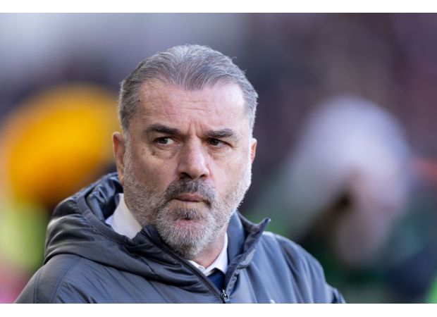 A Chelsea player turns down a move to Tottenham and instead looks to join another Premier League team.