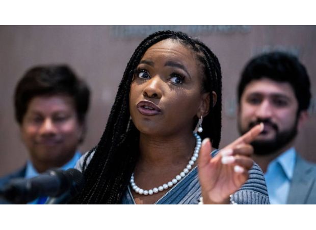 Rep. Crockett discusses the implications of Elon Musk receiving federal funding.