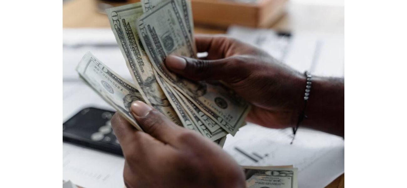 Atlanta woman allegedly defrauds people for 