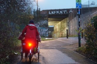 Map of London bike paths labeled dangerous at night for women.