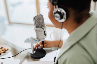 8 podcasts with influential perspectives on politics from the Black community.