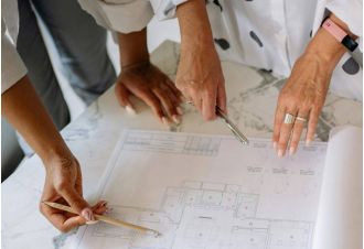 Detroit's $4.9M rail replacement project, led by a black woman, seeks to promote diversity and inclusion in the construction industry.