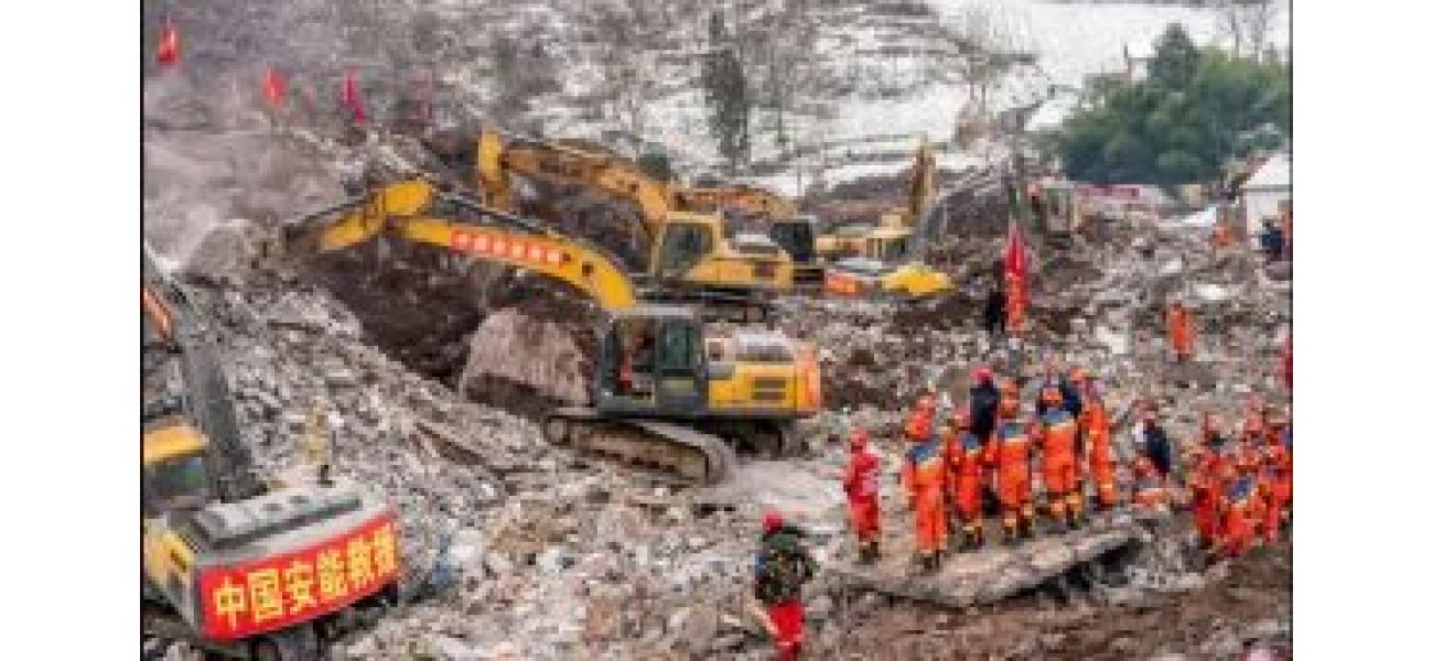 30 people lost after landslide in China, rescue effort underway.