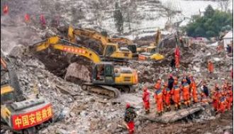 30 people lost after landslide in China, rescue effort underway.