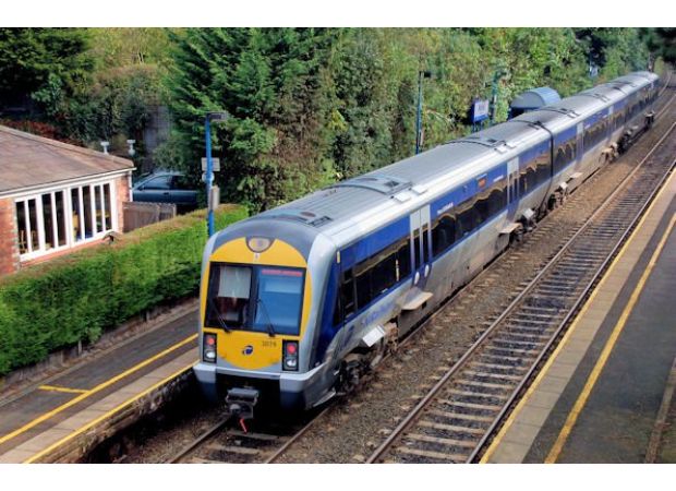 Police arrested a man for pretending to be an officer and threatening teenage girls with a gun.