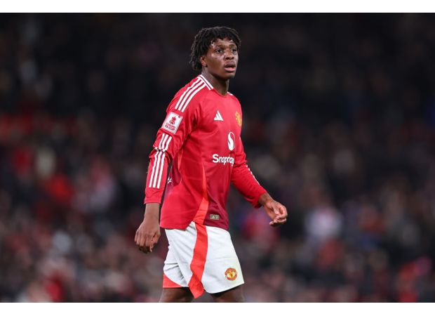 Amorim clarifies decision to substitute new player Dorgu, calling it strange.