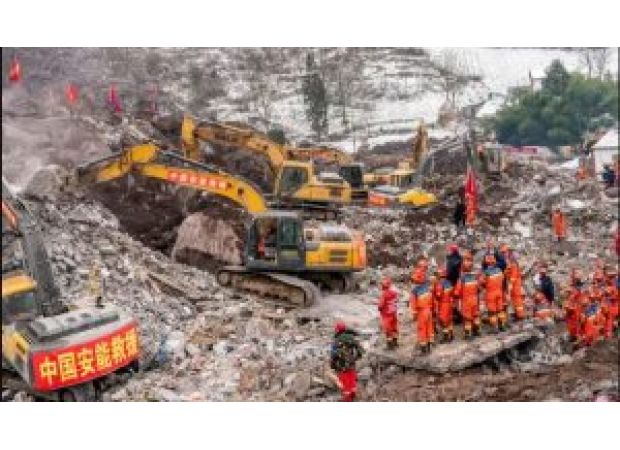 30 people lost after landslide in China, rescue effort underway.