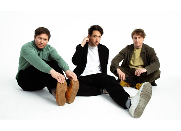 My hit song has caused fans to continuously throw lemons at me.