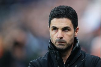 Despite interest from top clubs, Arsenal did not receive any offers for their unwanted player.