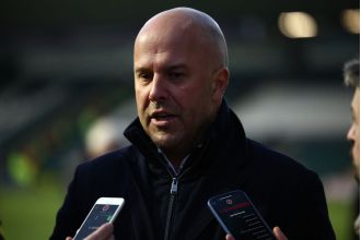 Man Utd's 'long ball' tactics likened to Plymouth by Arne Slot following FA Cup loss.