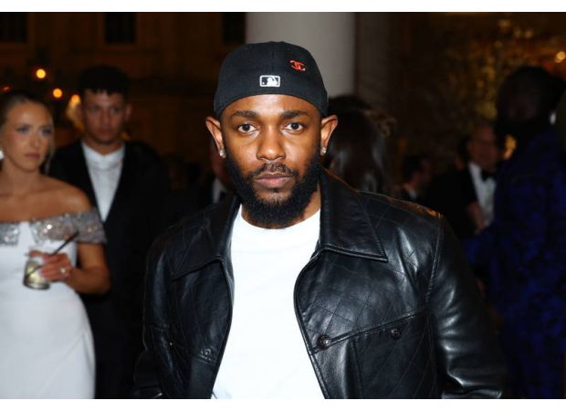 Learn from Kendrick Lamar's performance to improve your sales techniques as an entrepreneur.