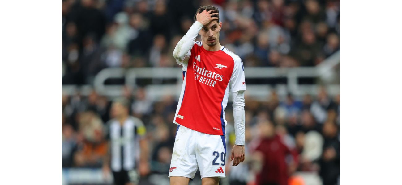 Find out the latest team updates and potential starting lineup for the upcoming Leicester vs Arsenal match.