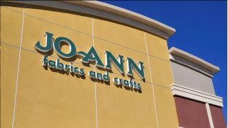 Popular fabric and craft store shutting down 500 locations soon.