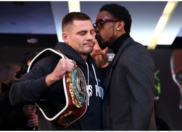 Boxer alleges that his rival, whom he considers to be racist, sent him a package containing bananas and watermelon prior to their fight.