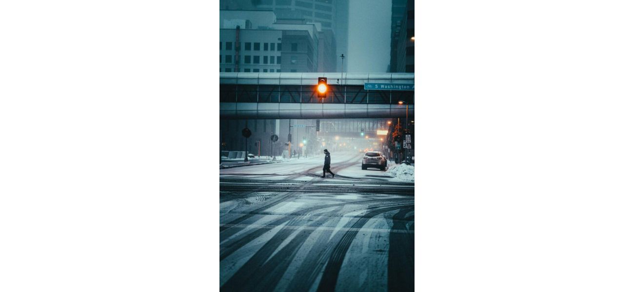 A mother asked Detroit for help after her kids died from freezing in a van.