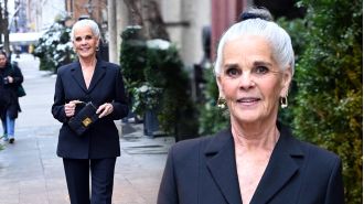 85-year-old actress from Love Story seen in NYC, looking ageless.
