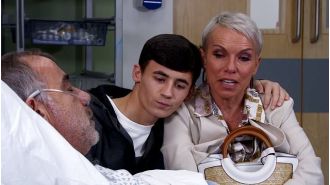 Surgery aftermath brings bad news for Kevin in new Coronation Street video.
