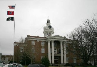 Historic plaque now recognizes Tennessee's Black Business District, giving it the recognition it deserves.