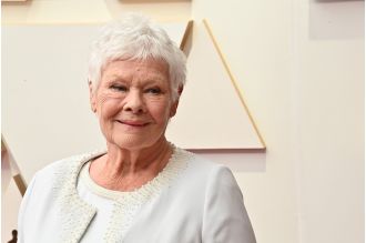 Actress Judi Dench was temporarily voiceless after a scary encounter with a snake during a stage performance.