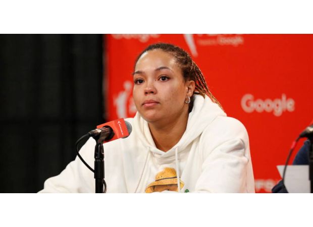 Napheesa Collier emerges as champion of Unrivaled's One-On-One Tournament, earning $200K.