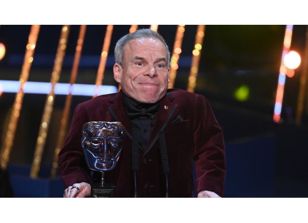 Actor Warwick Davis emotional at Baftas 2025, honoring late wife with special award.
