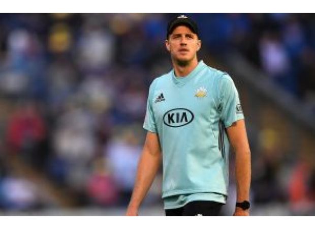 Morne Morkel, India's bowling coach, leaves due to family emergency.