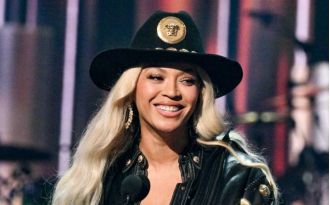 Beyoncé releases new perfume while fans are still dealing with expensive tickets for her 