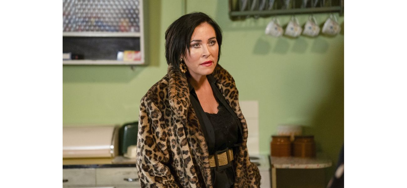 EastEnders viewers thrilled as character returns for live show