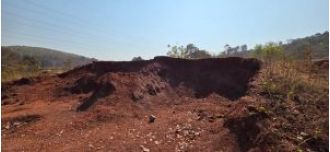 Police catch thieves stealing minerals from abandoned crusher unit in Joda.