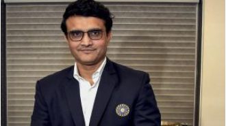 Ex-India captain's vehicle has crash, no one hurt.