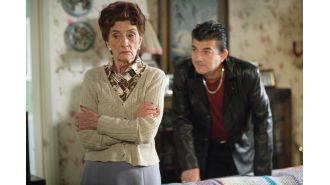 A former EastEnders star admits to not keeping in touch with any of their former castmates.