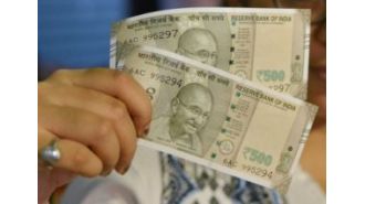 India's international currency reserves decreased to $635.72 billion.