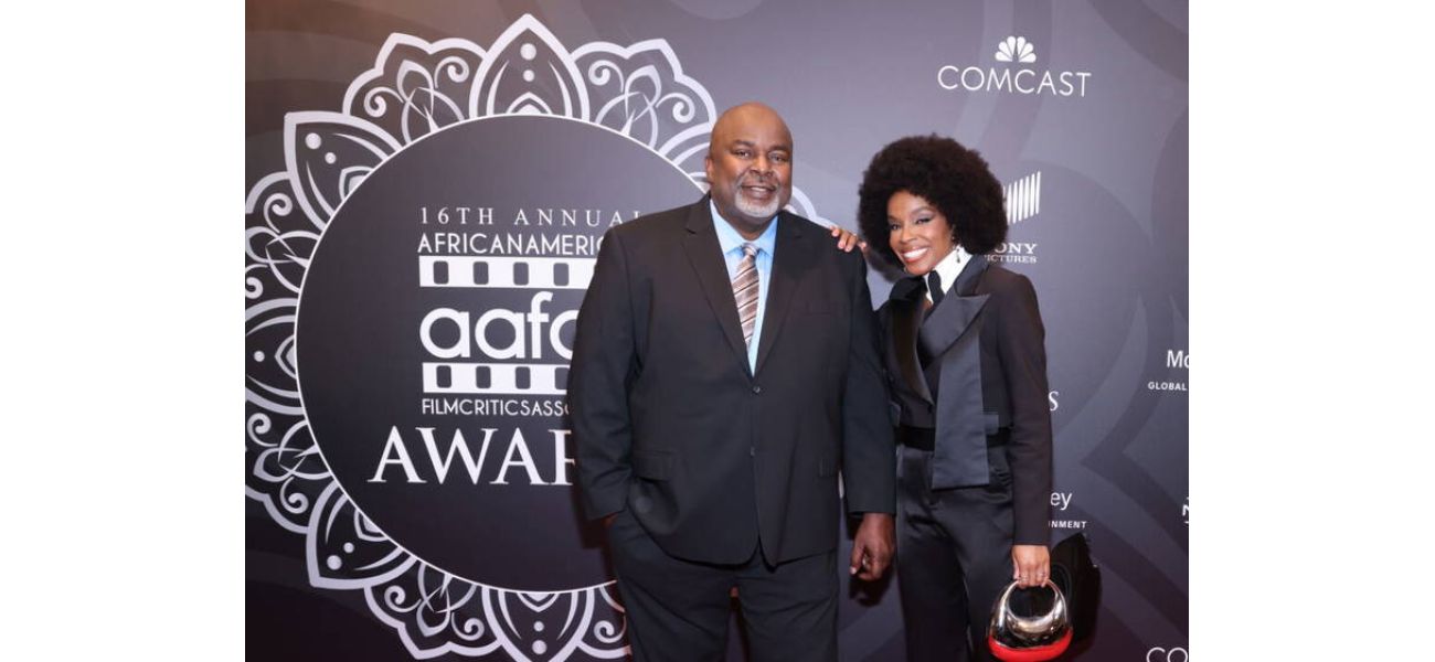 The African American Film Critics Association Awards recognize Black excellence while Amber Ruffin takes a jab at Elon Musk.