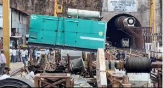 A tunnel collapse in Telangana has trapped workers, prompting rescue teams to rush to the scene.
