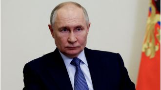 UK plans to ban Putin allies from entering the country as part of commemoration of war anniversary.