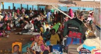 UNHCR moves Congolese refugees to Burundi.