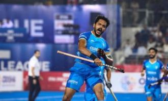 India battled hard but ultimately fell short, losing 2-3 to England in a grueling men's FIH Pro League game.